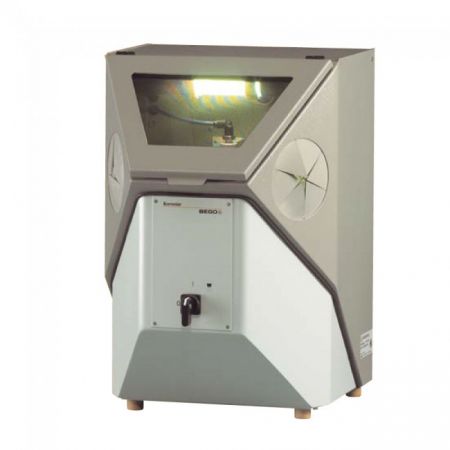 Bego Korostar Z - пескоструйный аппарат без вытяжного устройства, с рециркулирующей системой и неподвижным соплом